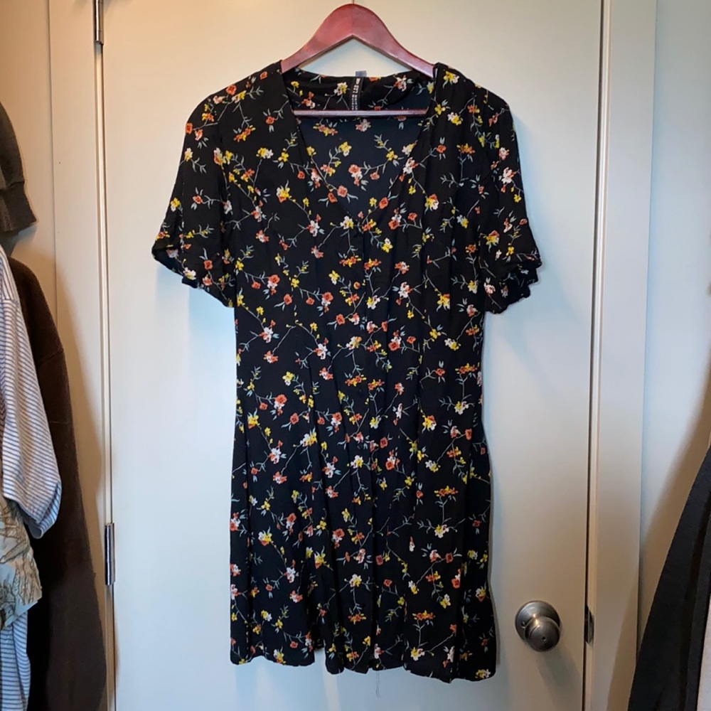 Design Lab floral dress, size large.